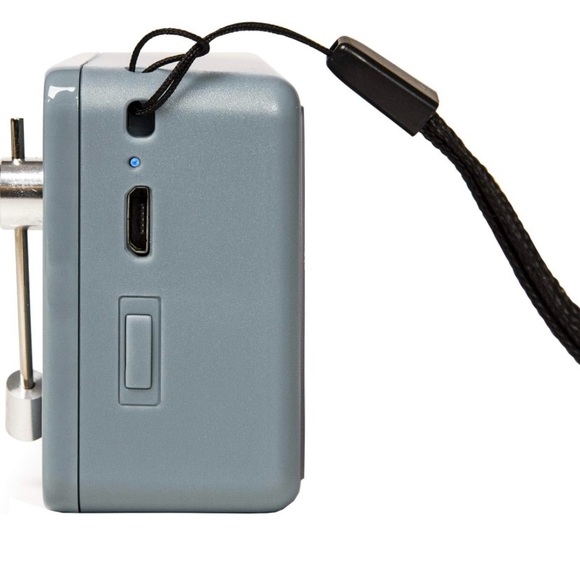 NWT! New. Unopened original box. Crosley mini turntable bluetooth speaker. - Picture 5 of 12